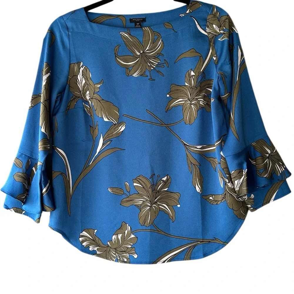 Ann Taylor Iris Flounce Cuff Boatneck Top XS Petite - Picture 5 of 12